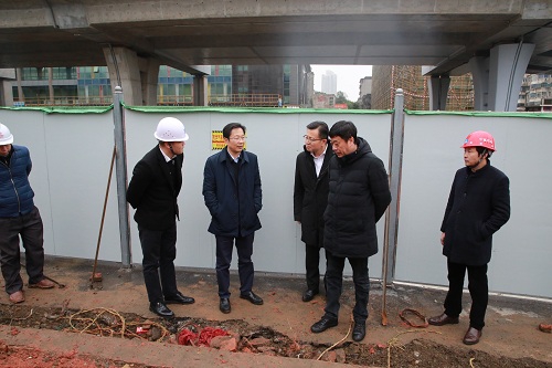 5R4D1902.JPG 5R4D1902.JPG